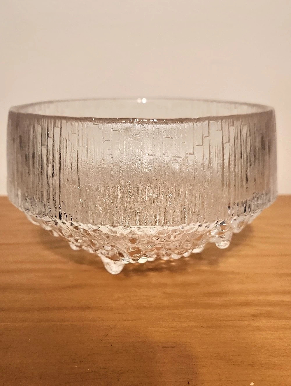 Iittala Ultima Thule Footed Bowl Clear Textured Glass